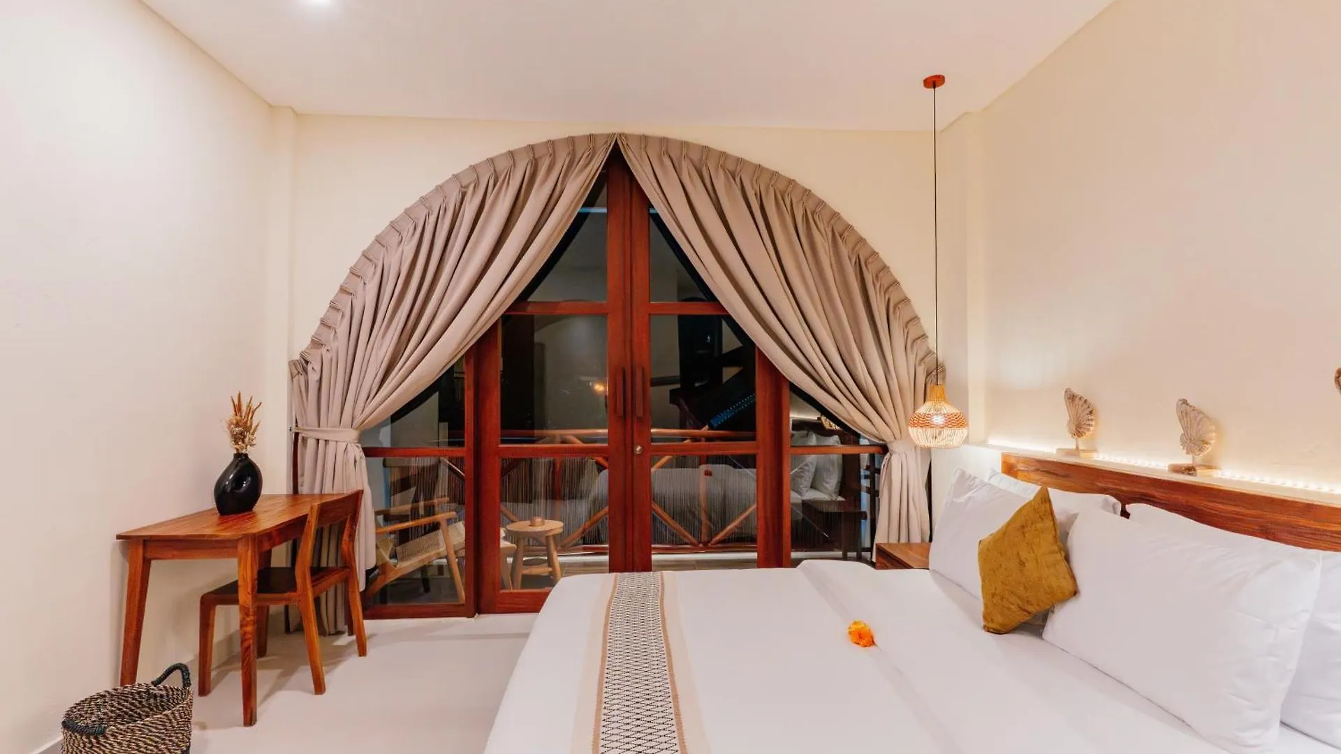 Luxury Villa Noah Kuta Lombok Indonesia