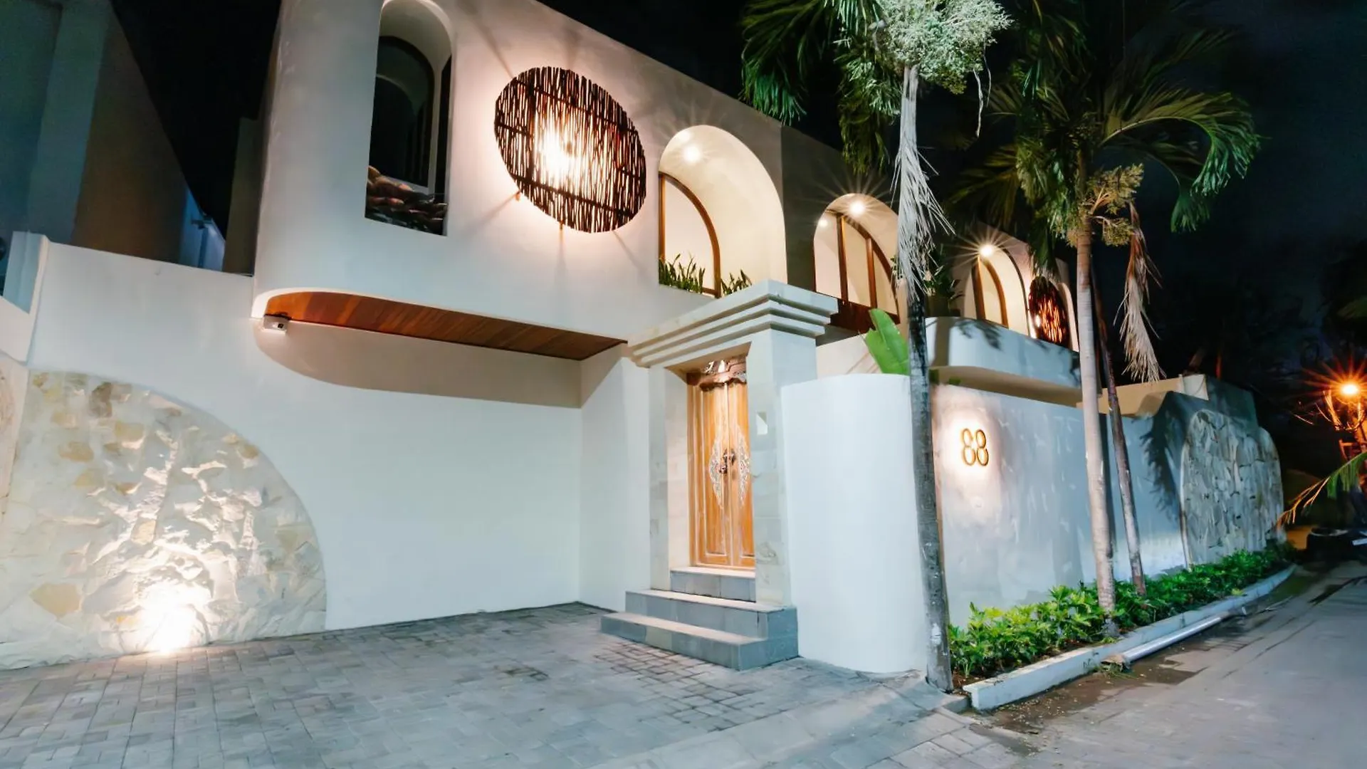 Luxury Villa Noah Kuta Lombok