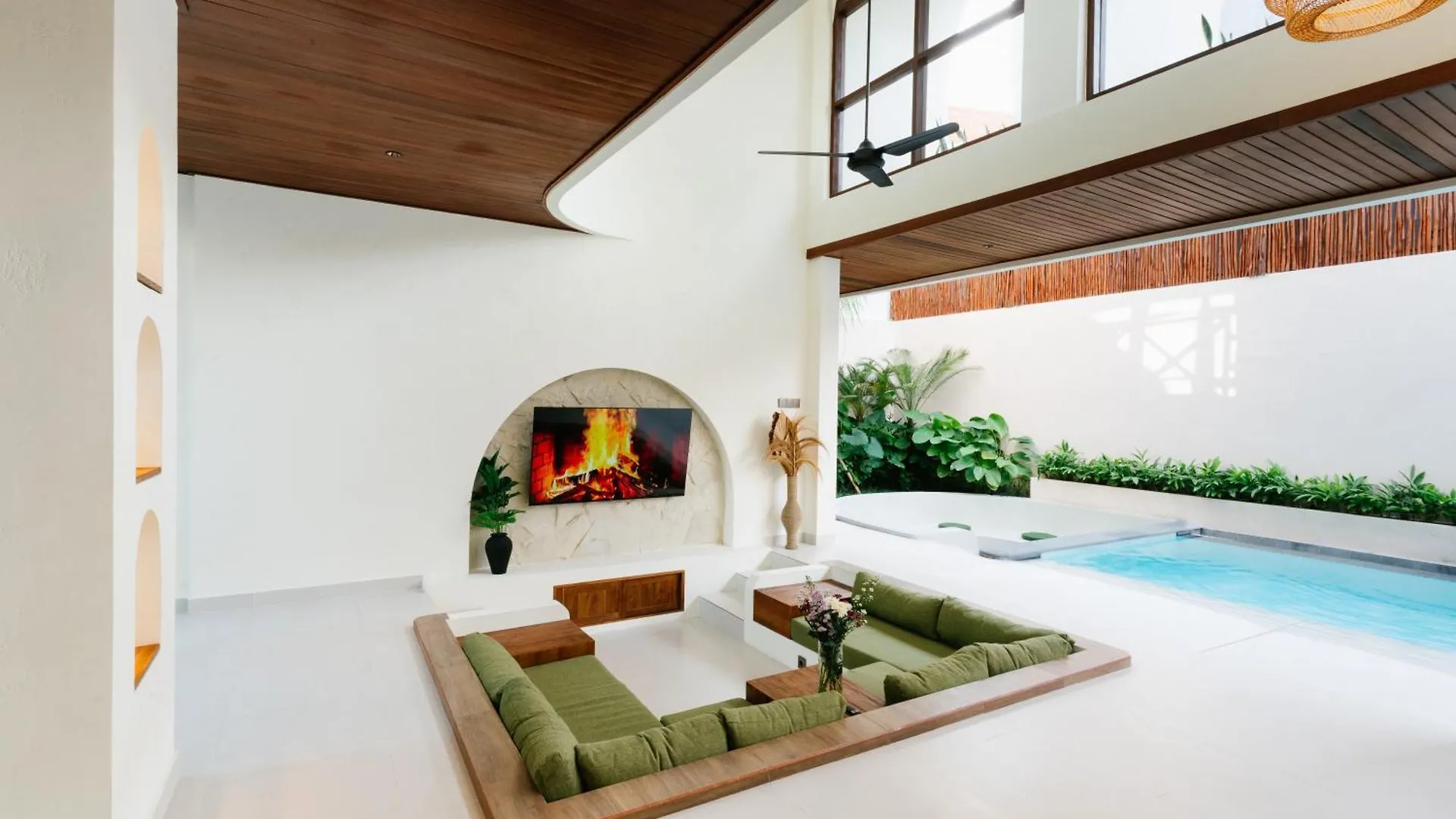 Luxury Villa Noah Kuta Lombok