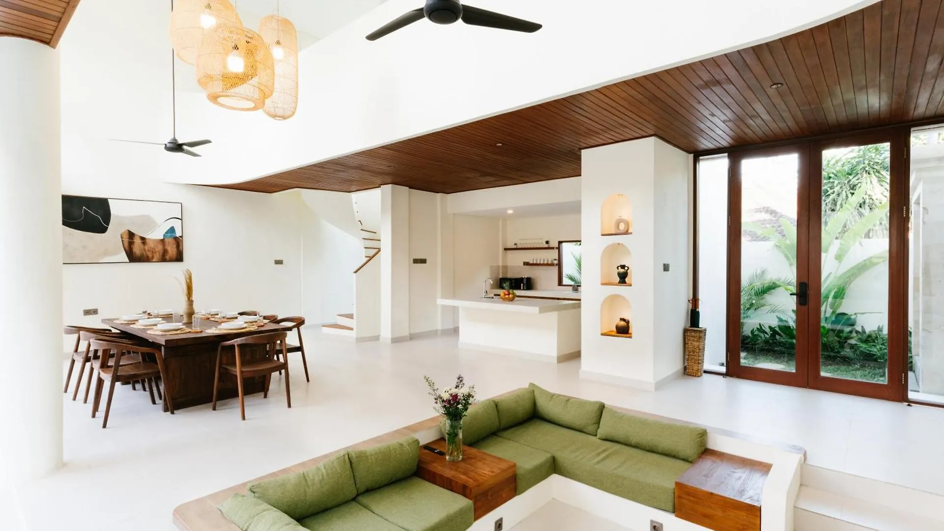Luxury Villa Noah Kuta Lombok 0*,  Indonesia