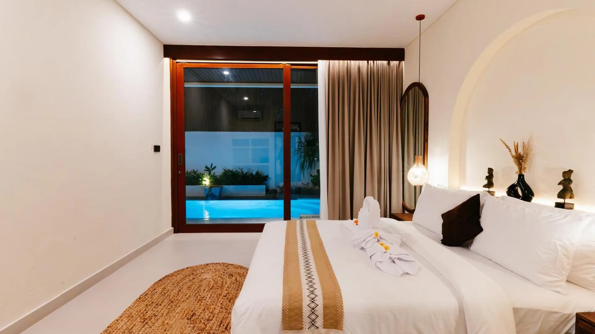 Luxury Villa Noah Kuta   Kuta (Bali)