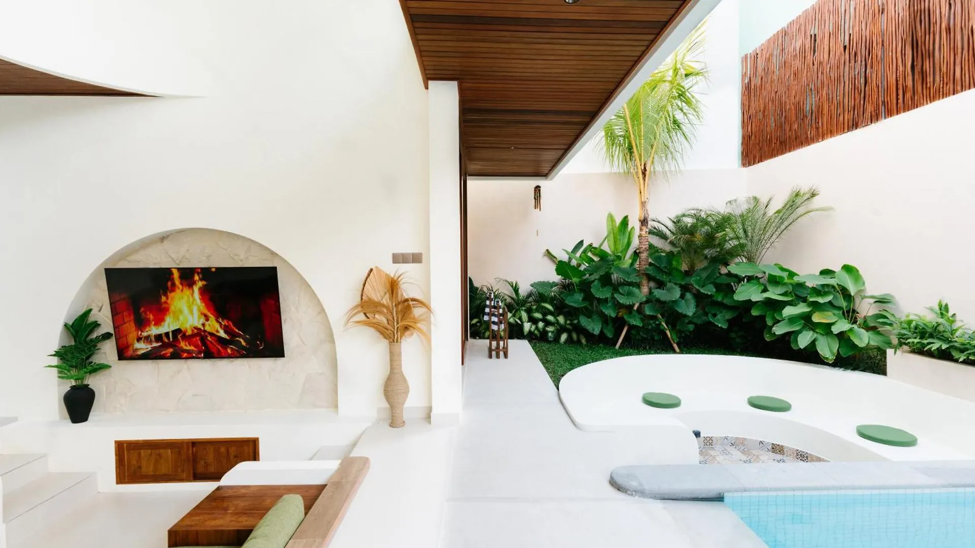 Luxury Villa Noah Kuta  Kuta (Bali)